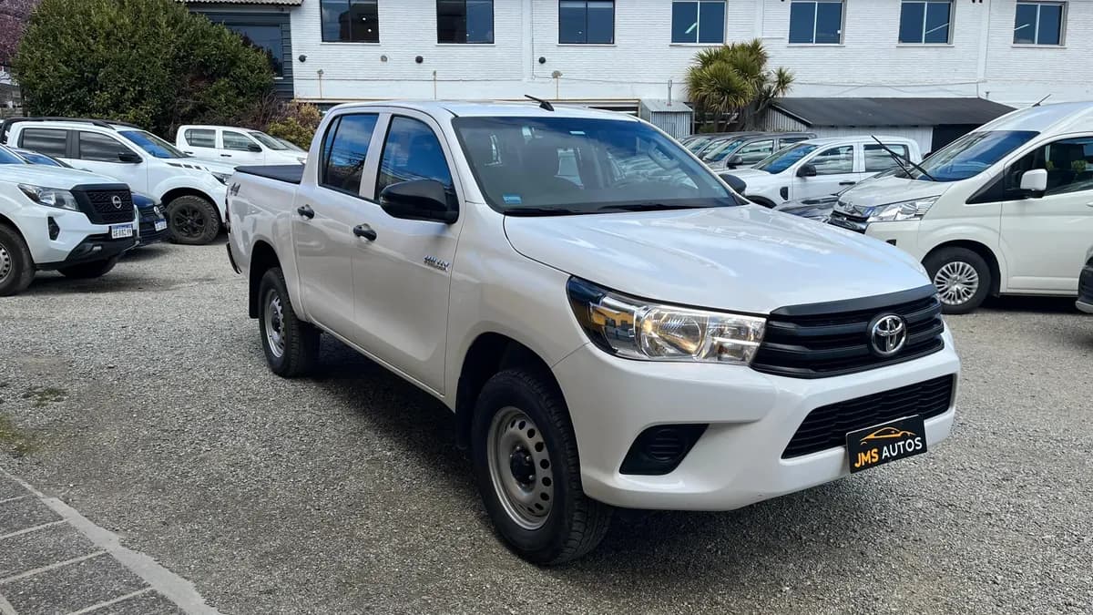 Toyota Hilux Pick-Up L/24 2.4 TDI DC 4X4 DX foto 5