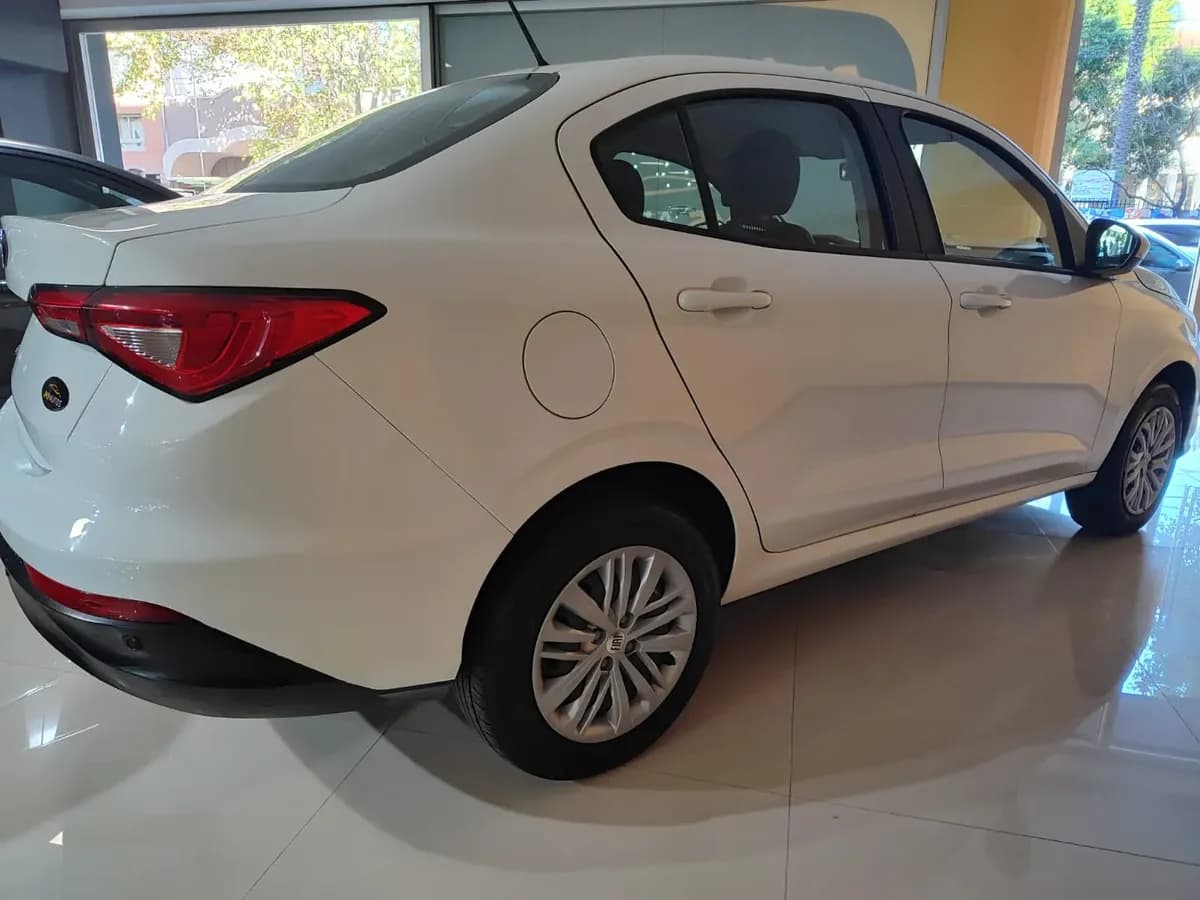 Fiat Cronos 1.3 Gse Like foto 7
